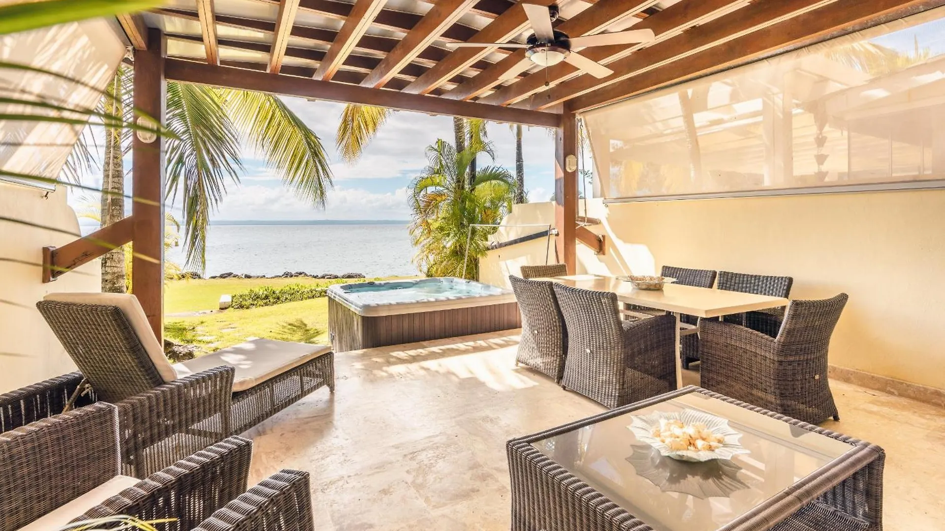 Townhouse With Ocean View Puerto Bahia Vila Samana